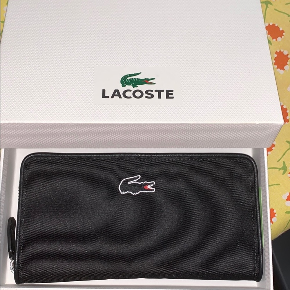 Lacoste Large zip Wallet